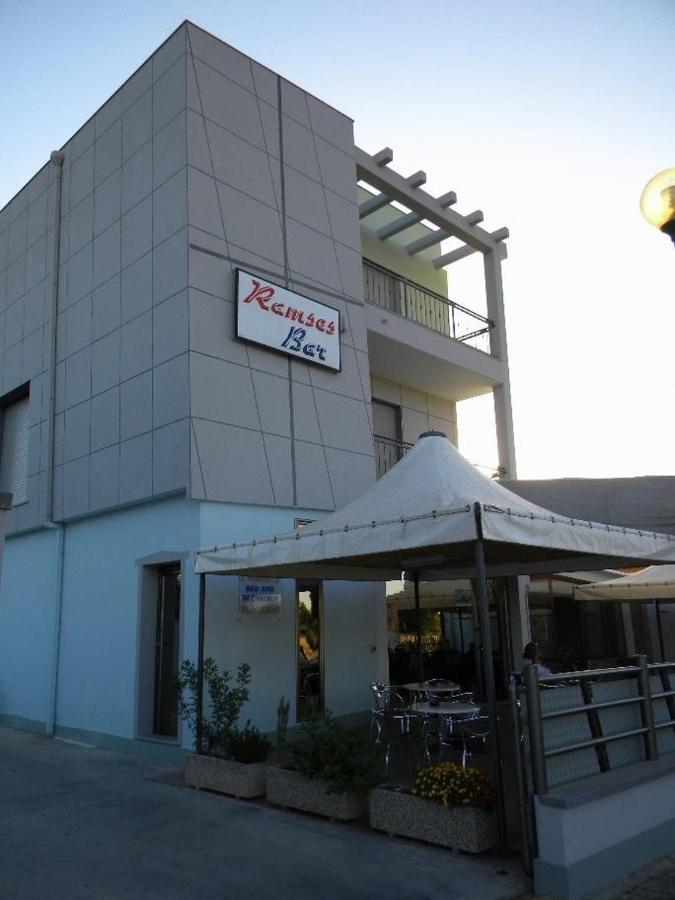 Ramses Bed & Breakfast Uta